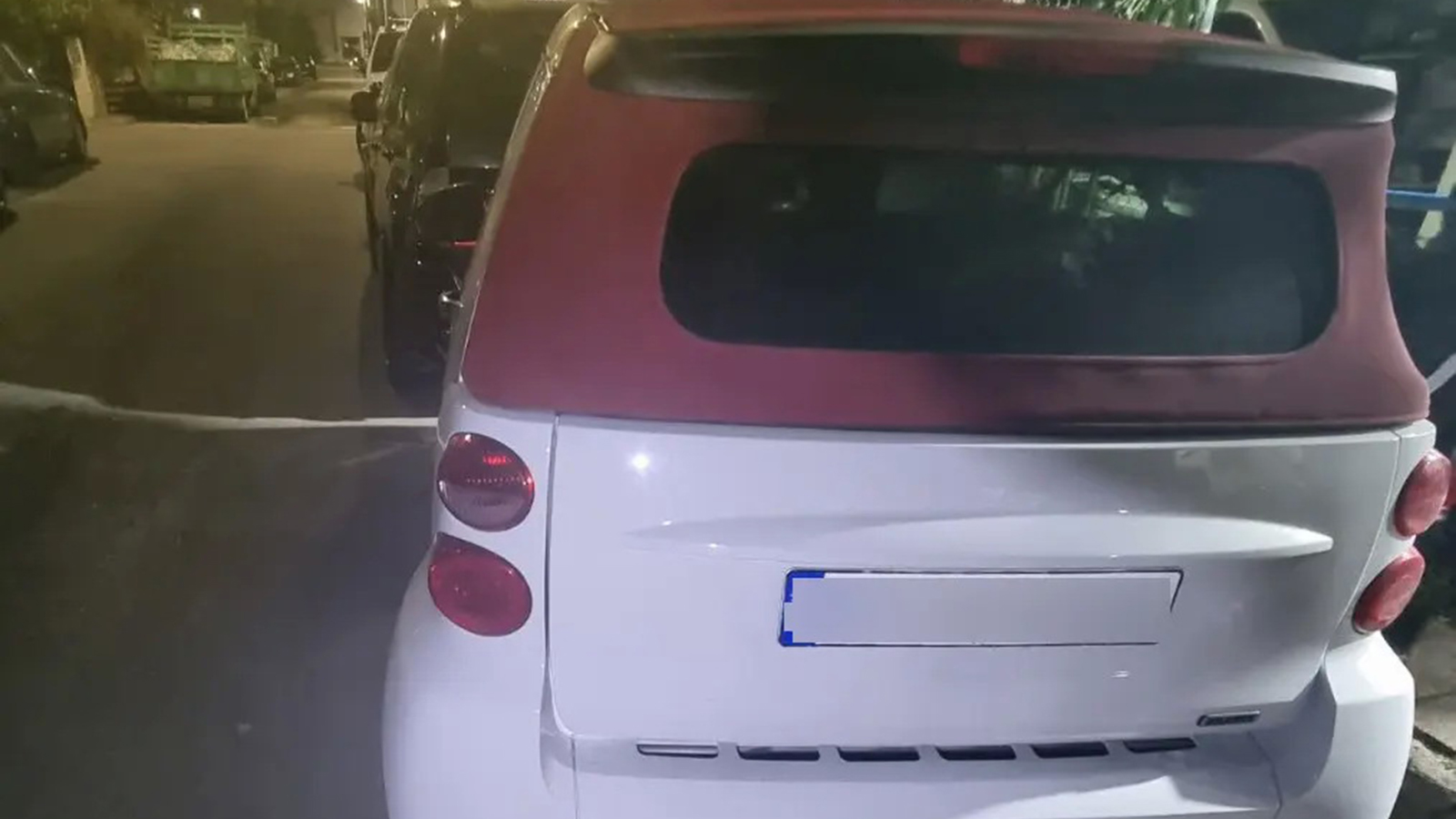 Λιόσια: Σύλληψη 22χρονου με smart που είχε στη διαπασών τη μουσική! 